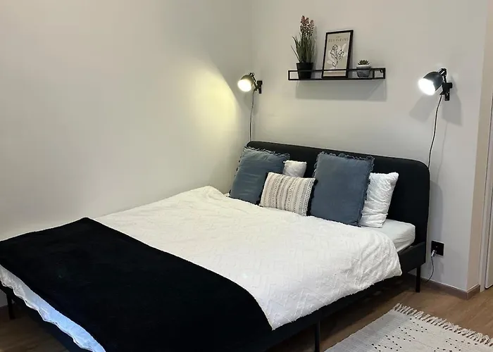 Apartamento Bright And Cozy 15 Minutes To Center