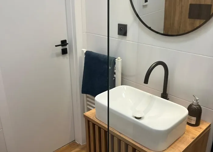 Apartamento Bright And Cozy 15 Minutes To Center Praga