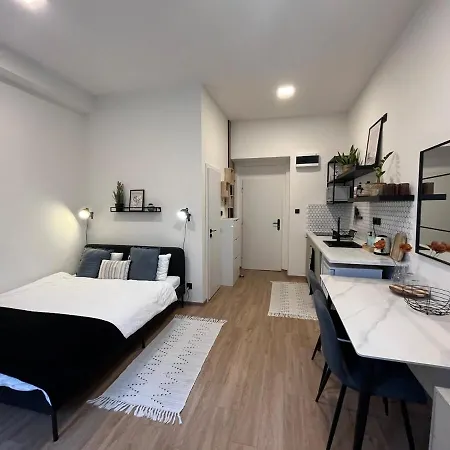 Bright And Cozy 15 Minutes To Center *